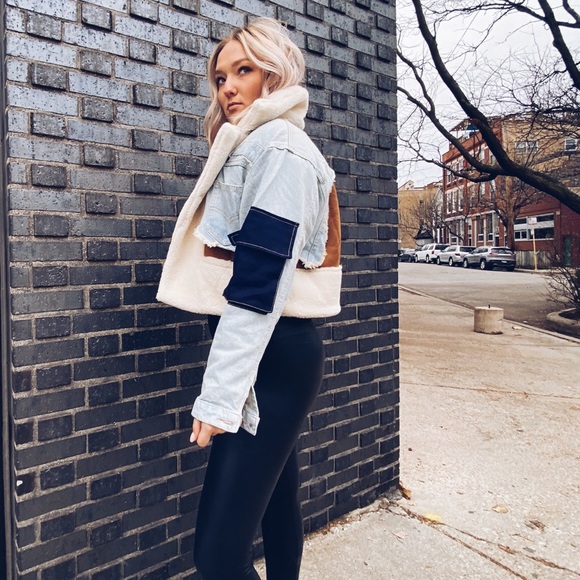 Jacket - Picture 4 of 4